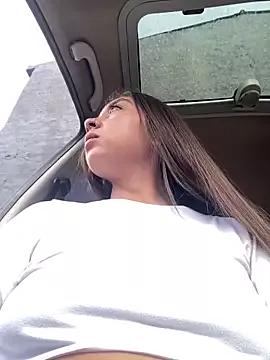 Sara-cooper2 from StripChat is Freechat