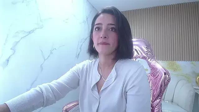 sara_lopez_s from StripChat is Freechat