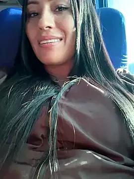 Sara_luna_ from StripChat is Freechat