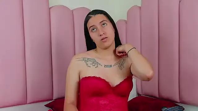 sarah_miller77 from StripChat is Freechat