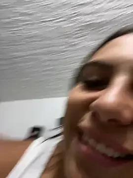 SarahCute14 from StripChat is Freechat