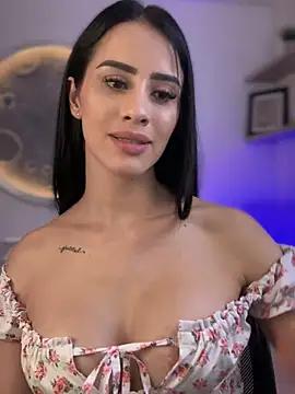 Check-out our cam rooms range and converse on a personal level with our delicious livecams streamers, showing off their spicy curves and toys.