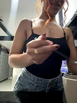 saray_marquez from StripChat is Freechat