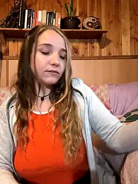 sashapulse from StripChat is Freechat