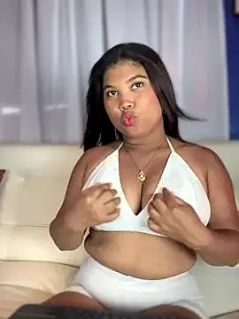 SashaVelvett from StripChat is Freechat