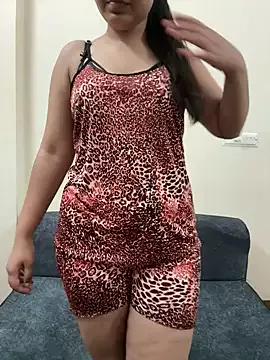 sassygirl4141 from StripChat is Freechat