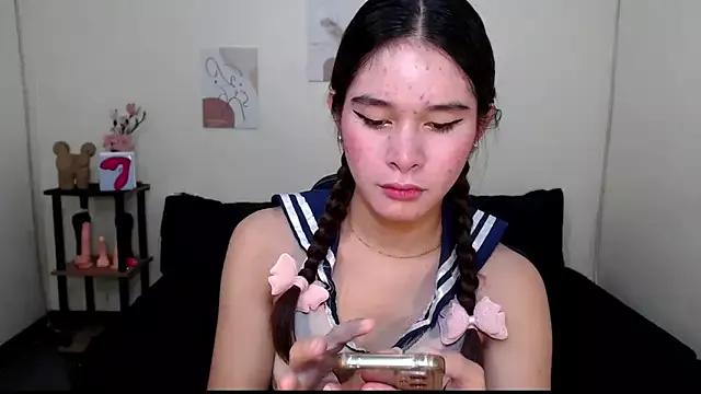 sassymimi69 from StripChat is Freechat