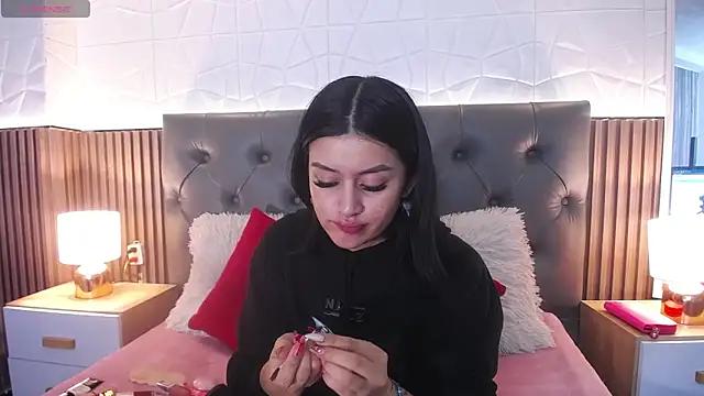 Check-out our cam rooms range and converse on a personal level with our delicious livecams streamers, showing off their spicy curves and toys.