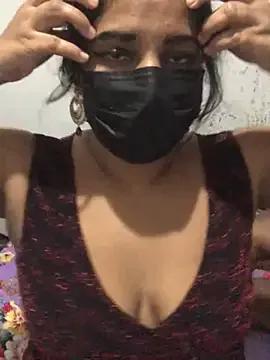 Photos of Savi-SL from StripChat is Freechat
