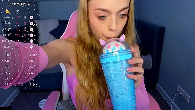 Check-out our cam rooms range and converse on a personal level with our delicious livecams streamers, showing off their spicy curves and toys.
