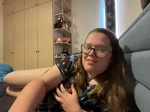 Scarletcum22 from StripChat is Freechat