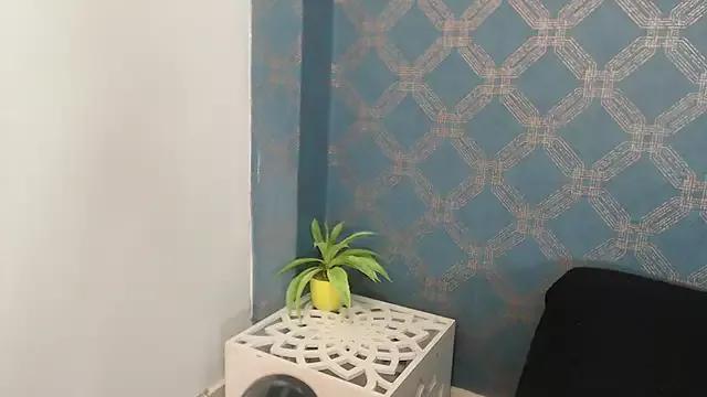 scarlett646 from StripChat is Freechat