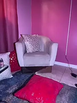 Scarlett_cambell from StripChat is Freechat