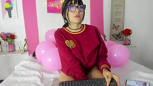 Check-out our cam rooms range and converse on a personal level with our delicious livecams streamers, showing off their spicy curves and toys.