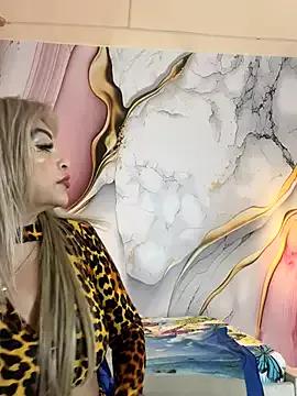 Check-out our cam rooms range and converse on a personal level with our delicious livecams streamers, showing off their spicy curves and toys.