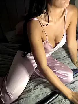 SECRETBELLAUK from StripChat is Freechat