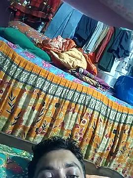 Seducing_couple from StripChat is Freechat