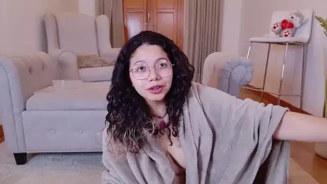 SelenaBlumX from StripChat is Freechat
