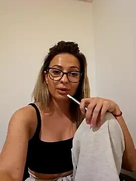 Selenna_emma from StripChat is Freechat