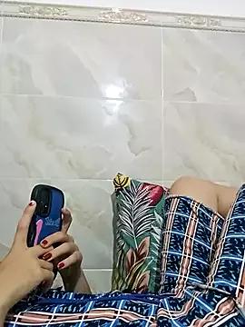 Sellena2 from StripChat is Freechat
