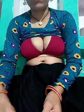 Sexygirl2f from StripChat is Freechat