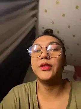 Sexynaughty_samantha from StripChat is Freechat