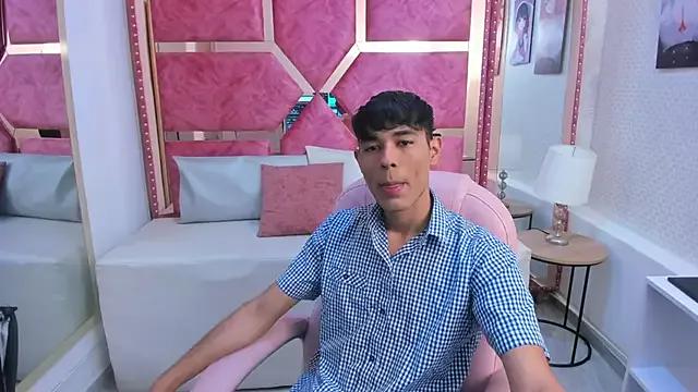 Sexynicohotxxx_ from StripChat is Freechat