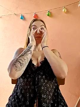 Check-out our cam rooms range and converse on a personal level with our delicious livecams streamers, showing off their spicy curves and toys.