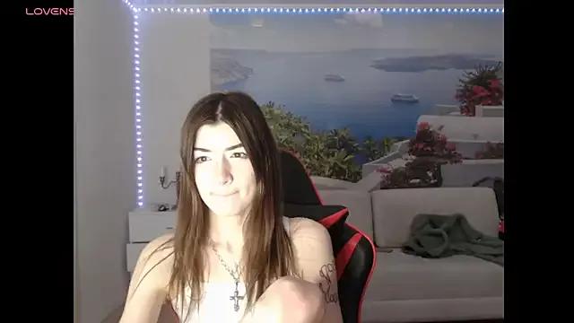 Check-out our cam rooms range and converse on a personal level with our delicious livecams streamers, showing off their spicy curves and toys.