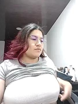 sharitgold from StripChat is Freechat