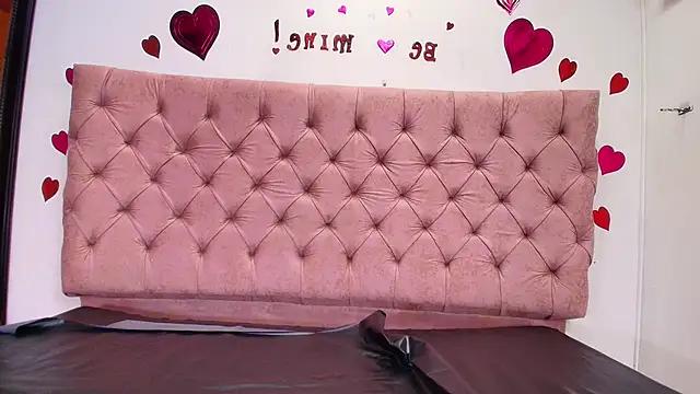 Check-out our cam rooms range and converse on a personal level with our delicious livecams streamers, showing off their spicy curves and toys.