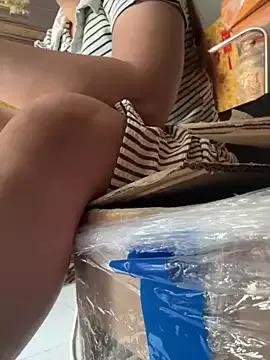 sharon-Hanna from StripChat is Freechat