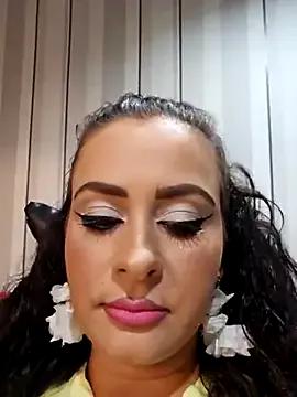 ShineBright88 from StripChat is Freechat