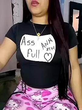 sinner_Nasty from StripChat is Freechat