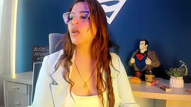 Check-out our cam rooms range and converse on a personal level with our delicious livecams streamers, showing off their spicy curves and toys.