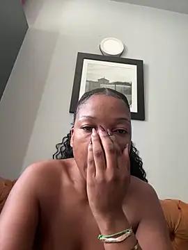 slimcateee from StripChat is Freechat