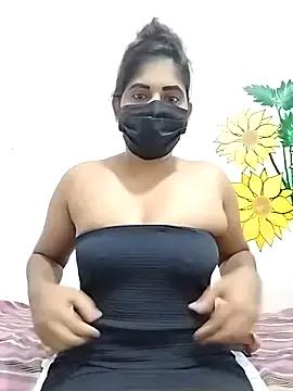 Photos of SLZAARA from StripChat is Group