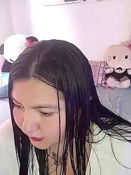 SoffiiCurvy from StripChat is Freechat
