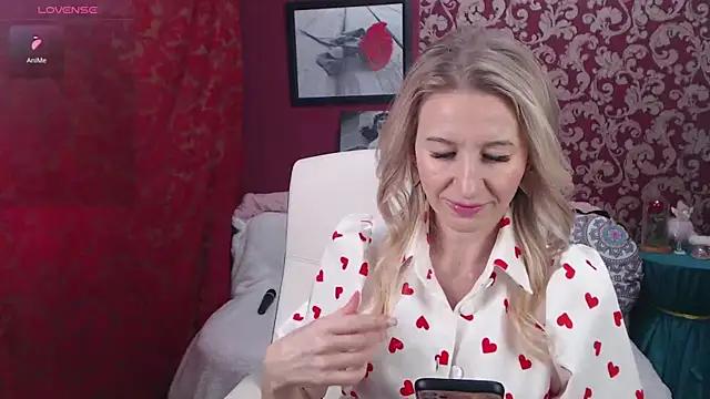Check-out our cam rooms range and converse on a personal level with our delicious livecams streamers, showing off their spicy curves and toys.