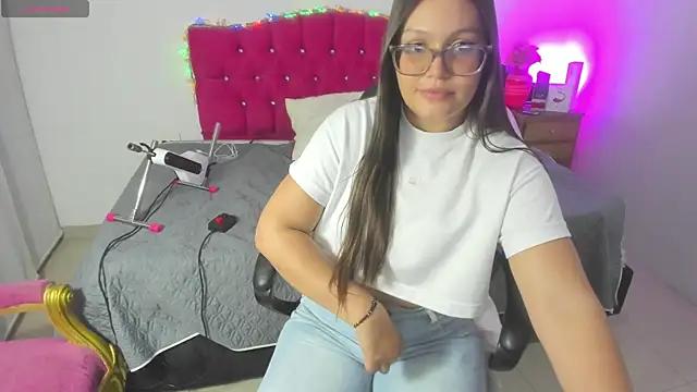 Check-out our cam rooms range and converse on a personal level with our delicious livecams streamers, showing off their spicy curves and toys.
