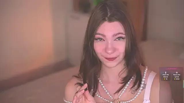 sofiaphoenixxx from StripChat is Freechat