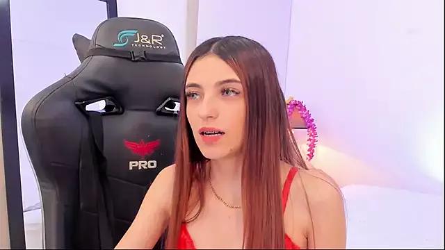 Check-out our cam rooms range and converse on a personal level with our delicious livecams streamers, showing off their spicy curves and toys.