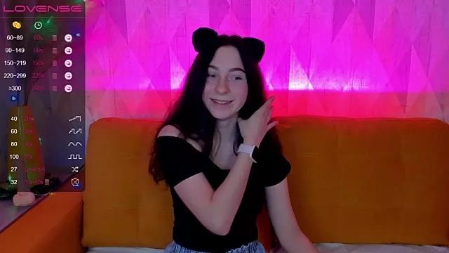 Check-out our cam rooms range and converse on a personal level with our delicious livecams streamers, showing off their spicy curves and toys.