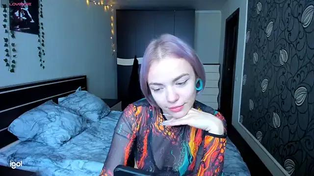 Check-out our cam rooms range and converse on a personal level with our delicious livecams streamers, showing off their spicy curves and toys.