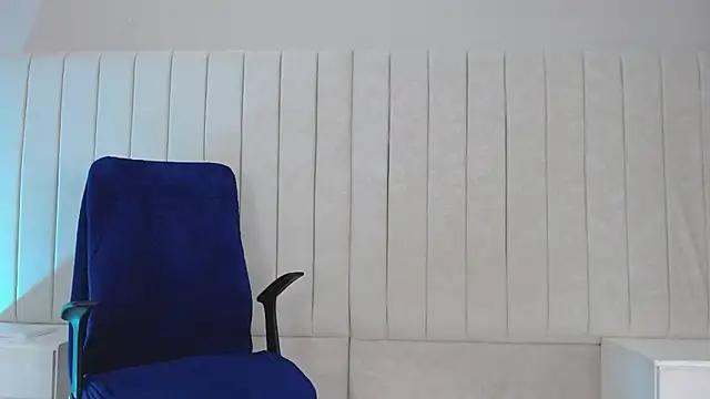 sophia_loren__ from StripChat is Freechat