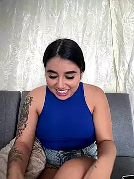 Sophie-Sexyy from StripChat is Freechat