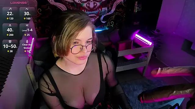 SophieMurrr from StripChat is Freechat