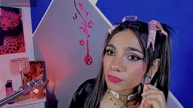 Check-out our cam rooms range and converse on a personal level with our delicious livecams streamers, showing off their spicy curves and toys.