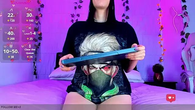 Check-out our cam rooms range and converse on a personal level with our delicious livecams streamers, showing off their spicy curves and toys.