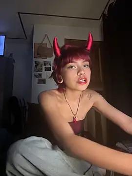 Check-out our cam rooms range and converse on a personal level with our delicious livecams streamers, showing off their spicy curves and toys.